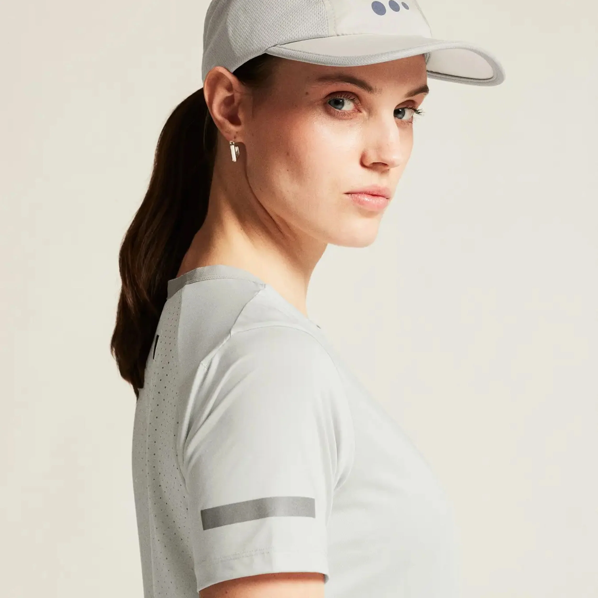 Pro Hypervent Hardloopshirt Dames-Crème - Image 8