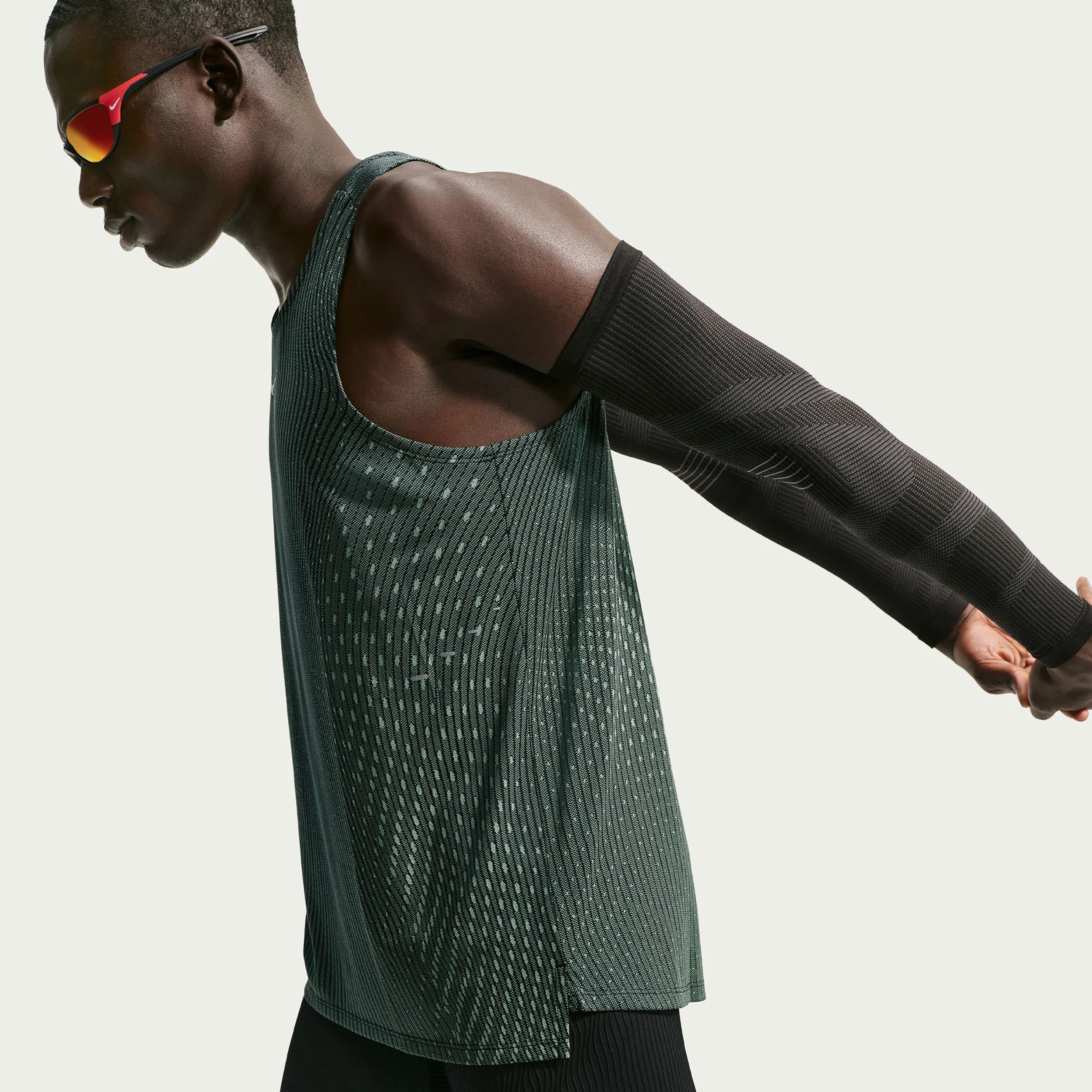 Stride Hardloopshirt Heren - olijf, zilver - Image 5